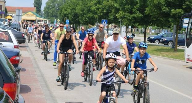 Sunčana šetnja Požegom i Biciklijada 2018.