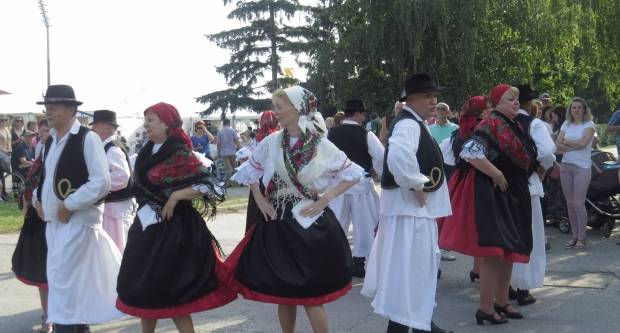VELIKA: Čuvajmo običaje zavičaja 2018.