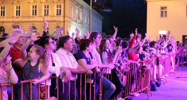 RVA rođendanski koncert Maje Šuput & Mladena Grdovića, 1.6.2018.