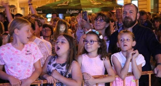 RVA rođendanski koncert Maje Šuput & Mladena Grdovića, 1.6.2018.