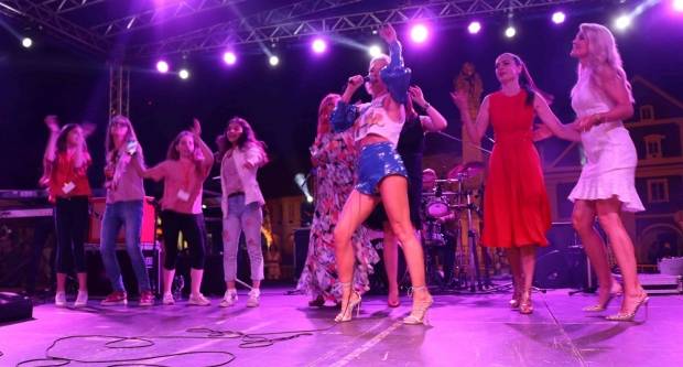 RVA rođendanski koncert Maje Šuput & Mladena Grdovića, 1.6.2018.