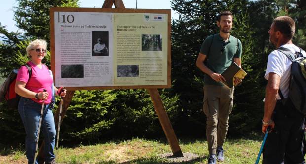 Otvorena ʺPoučna staza dr. Andrije Štamparaʺ u Brodskom Drenovcu