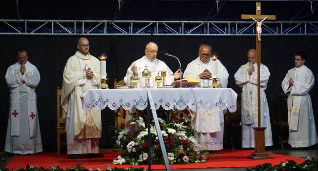 FOTO: Predvečerje blagdana rođenja BDM u Kutjevu