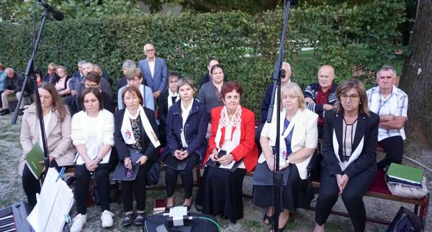 FOTO: Predvečerje blagdana rođenja BDM u Kutjevu