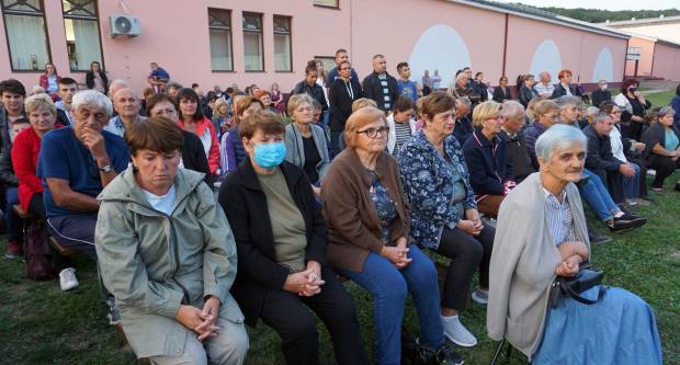 FOTO: Predvečerje blagdana rođenja BDM u Kutjevu