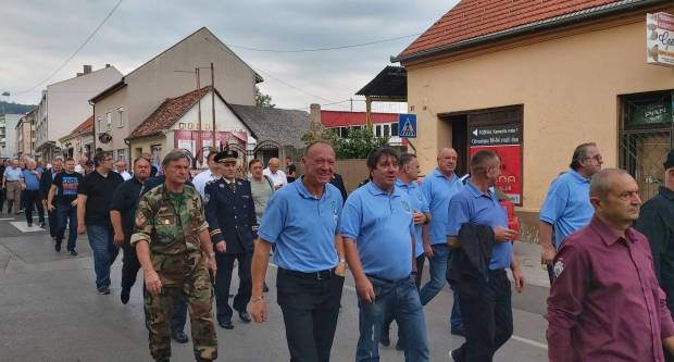 Održan Mimohod pobjednika, branitelja i građana kao spomen obilježja hrvatskim braniteljima