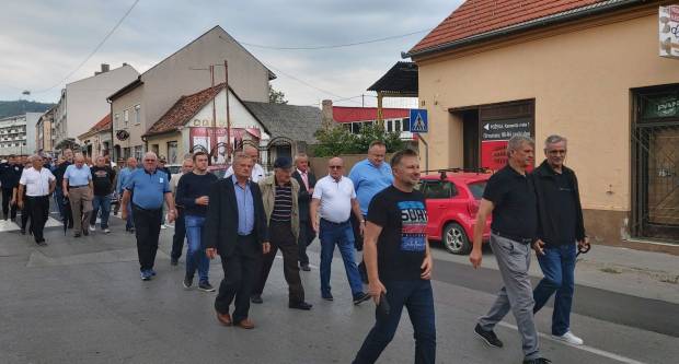 Održan Mimohod pobjednika, branitelja i građana kao spomen obilježja hrvatskim braniteljima