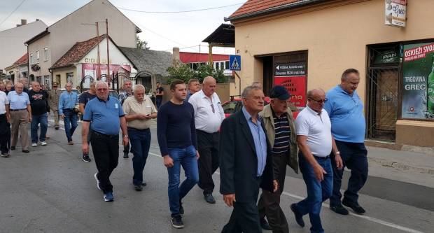 Održan Mimohod pobjednika, branitelja i građana kao spomen obilježja hrvatskim braniteljima