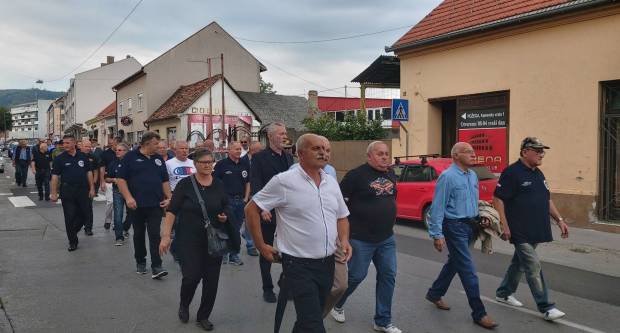 Održan Mimohod pobjednika, branitelja i građana kao spomen obilježja hrvatskim braniteljima