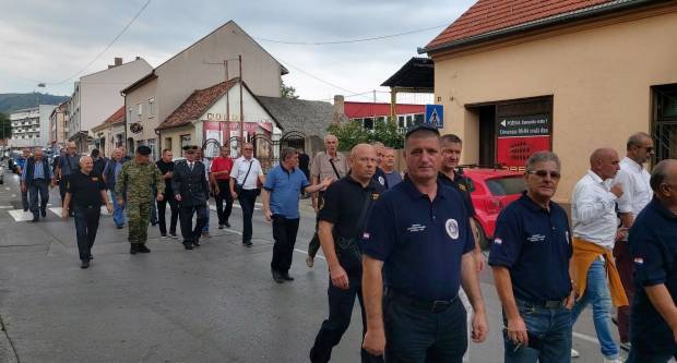 Održan Mimohod pobjednika, branitelja i građana kao spomen obilježja hrvatskim braniteljima