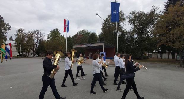 Održan Mimohod pobjednika, branitelja i građana kao spomen obilježja hrvatskim braniteljima