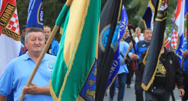 Održan Mimohod pobjednika, branitelja i građana kao spomen obilježja hrvatskim braniteljima