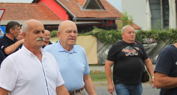 Održan Mimohod pobjednika, branitelja i građana kao spomen obilježja hrvatskim braniteljima