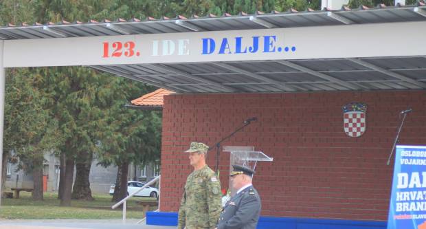 Održan Mimohod pobjednika, branitelja i građana kao spomen obilježja hrvatskim braniteljima