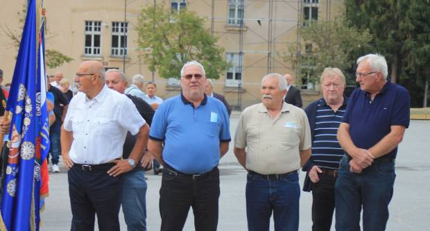 Održan Mimohod pobjednika, branitelja i građana kao spomen obilježja hrvatskim braniteljima