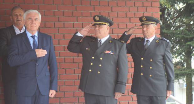 Održan Mimohod pobjednika, branitelja i građana kao spomen obilježja hrvatskim braniteljima