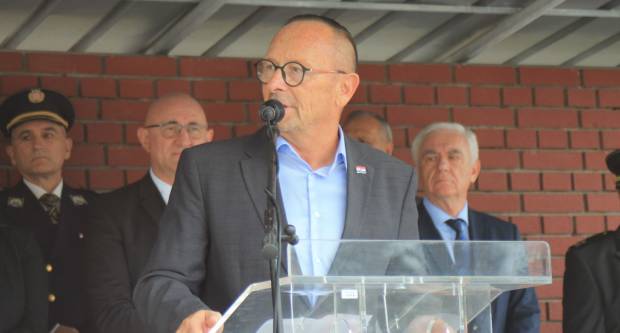 Održan Mimohod pobjednika, branitelja i građana kao spomen obilježja hrvatskim braniteljima