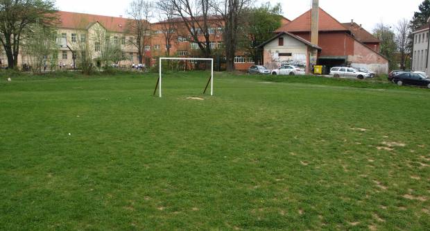Požega je najveći grad u Hrvatskoj bez atletske staze, a Požeško - slavonska županija jedina županija koja nema takav sportski objekt