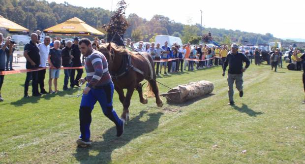 U Mihaljevcima održano natjecanje u šlajsu