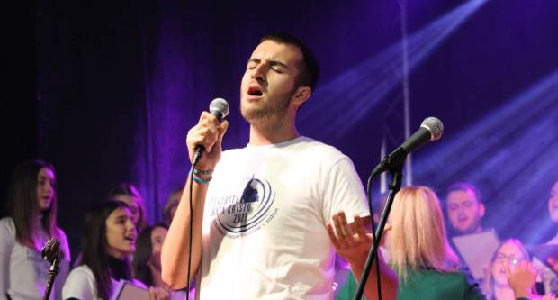 Glazbeno-duhovni program mladih „Otvorite vrata Kristu 2021.“