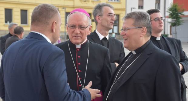 Antunovski koncert u požeškoj Katedrali