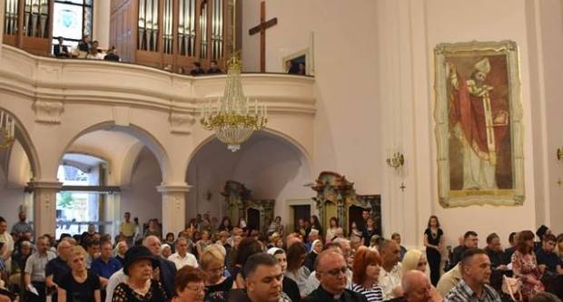 Antunovski koncert u požeškoj Katedrali