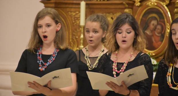 Antunovski koncert u požeškoj Katedrali