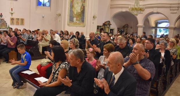 Antunovski koncert u požeškoj Katedrali