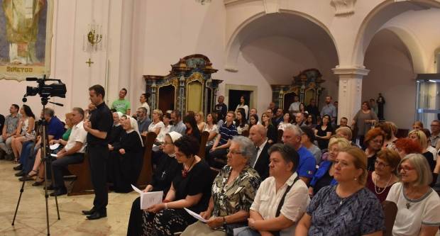 Antunovski koncert u požeškoj Katedrali