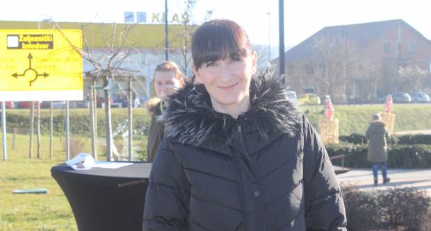 FOTOGALERIJA: Dječji doček Nove godine u Pleternici 