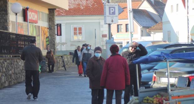 Subotnja šetnja sunčanom Požegom, 15.01.2022.g