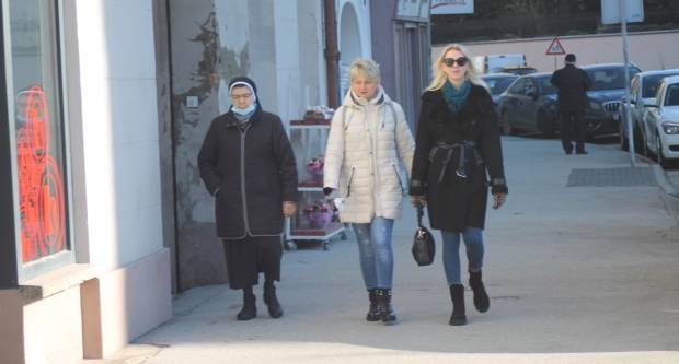 Subotnja šetnja sunčanom Požegom, 15.01.2022.g