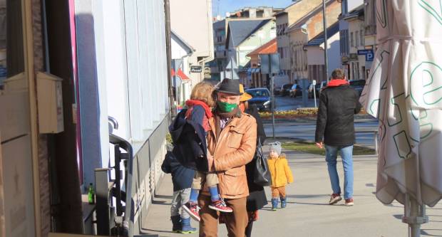 Subotnja šetnja sunčanom Požegom, 15.01.2022.g