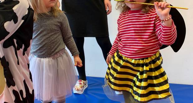 FOTO: Preslatki mališani iz kutjevačkog vrtića ʺGrozdićʺ obilježili maškare