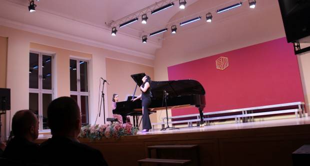 Održan koncert profesora povodom obilježavanja 52. Dana Glazbene škole Požega