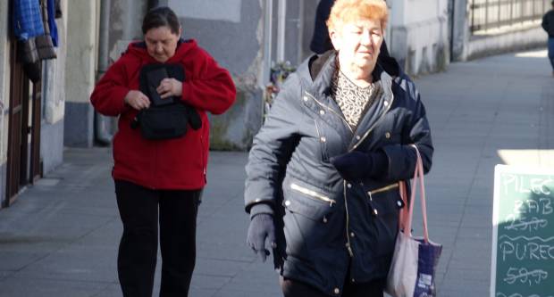 FOTO: Sunce je u šetnju izmamilo brojne Požežanke i Požežane, 12.3.2022.