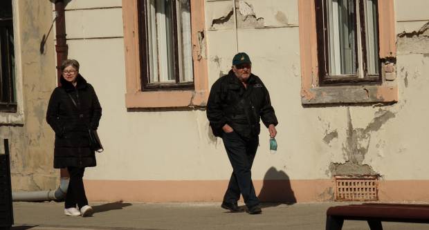 FOTO: Sunce je u šetnju izmamilo brojne Požežanke i Požežane, 12.3.2022.