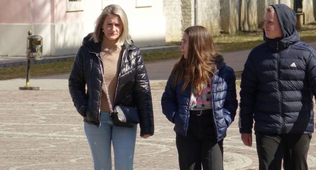 FOTO: Sunce je u šetnju izmamilo brojne Požežanke i Požežane, 12.3.2022.