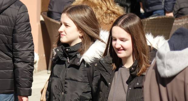 FOTO: Sunce je u šetnju izmamilo brojne Požežanke i Požežane, 12.3.2022.