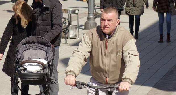 FOTO: Sunce je u šetnju izmamilo brojne Požežanke i Požežane, 12.3.2022.