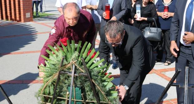 Povodom Dana državnosti RH položeni vijenci na Trgu 123. brigade u Požegi