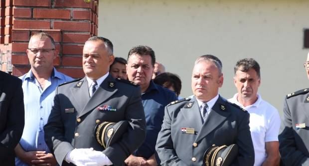 Povodom Dana državnosti RH položeni vijenci na Trgu 123. brigade u Požegi