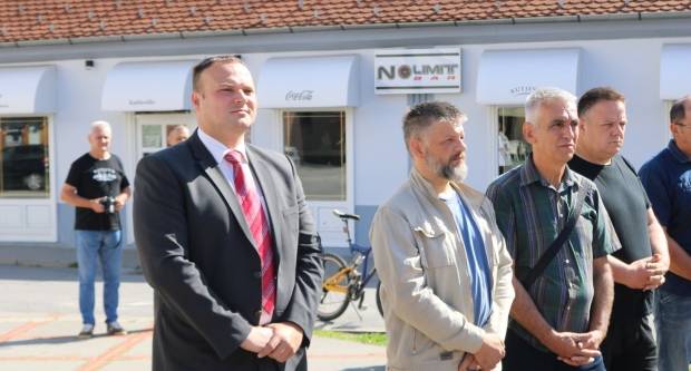 Povodom Dana državnosti RH položeni vijenci na Trgu 123. brigade u Požegi