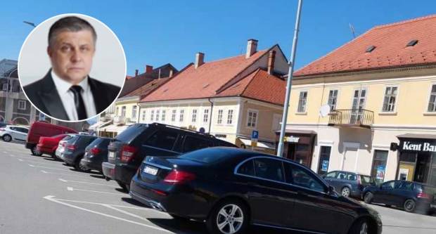 Vijećnik Miroslav Penava ni sam ne zna je li on nepropisno parkirao automobil ili ne?