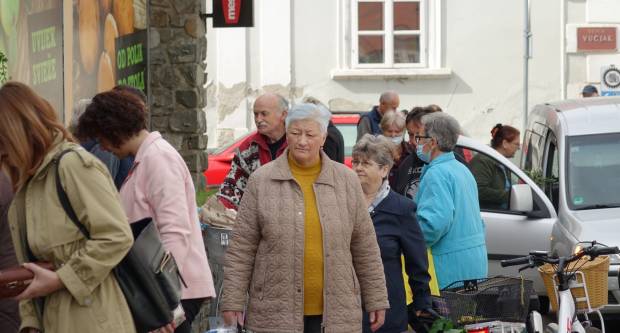 FOTO: Šetnja Požegom, 9.4.2022.