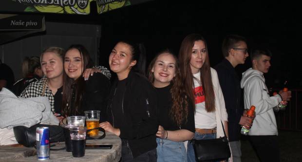 Na 11. Moto susretima u Pleternici mnogobrojni posjetitelji uživali u koncertu ʺOpće opasnostiʺ