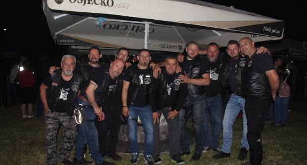 Na 11. Moto susretima u Pleternici mnogobrojni posjetitelji uživali u koncertu ʺOpće opasnostiʺ