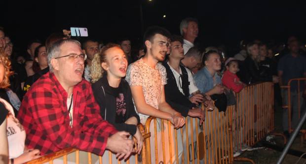 Na 11. Moto susretima u Pleternici mnogobrojni posjetitelji uživali u koncertu ʺOpće opasnostiʺ