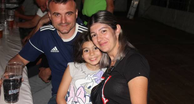 MEĐUNARODNI KONJIČKI TURNIR U PLETERNICI: Održana prva konjička noćna utrka u svijetu