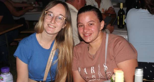 MEĐUNARODNI KONJIČKI TURNIR U PLETERNICI: Održana prva konjička noćna utrka u svijetu